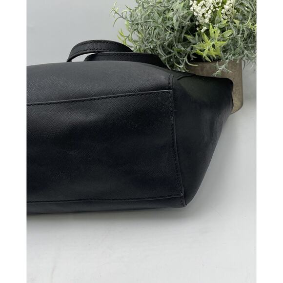 Tory Burch York Buckle Black Saffiano Leather Gold Tone Hardware Bucket Tote Bag - Picture 12 of 16